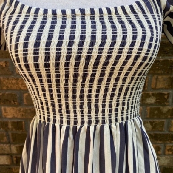 La Ligne Lottie flutter sleeve midi Dress Ivory Small Vacation family photos - Picture 11 of 15